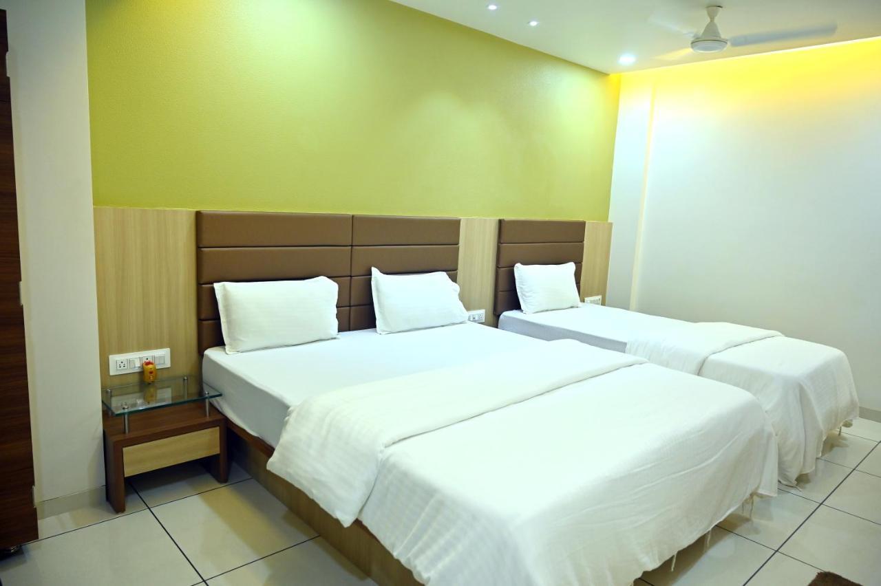Hotel Aaram Umargām Exterior photo